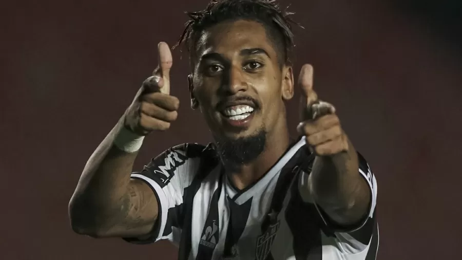 Fábio Gomes e Ademir comemoram primeiro gol o Galo Na hora certa