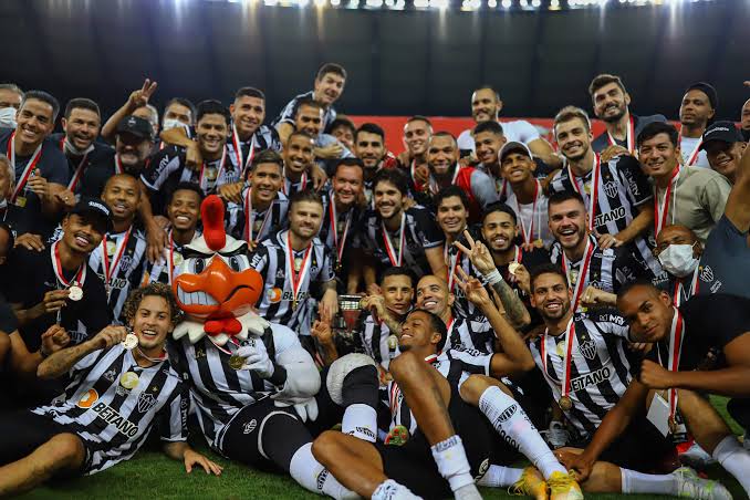 Dupla do Galo é alvo de clubes da MLS; veja os nomes
