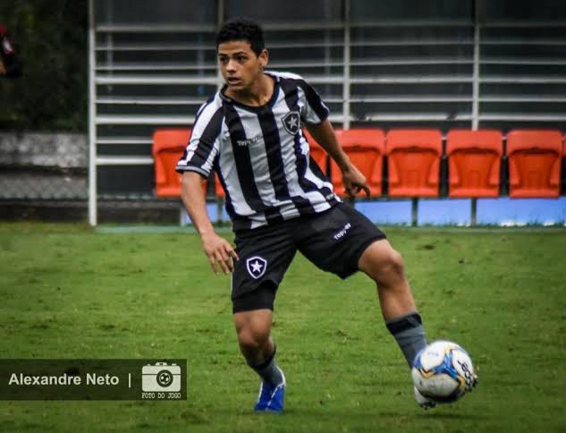 Galo está interessado em destaque do Botafogo; confira