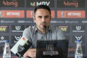 Galo acerta contratação de atacante, diz imprensa argentina