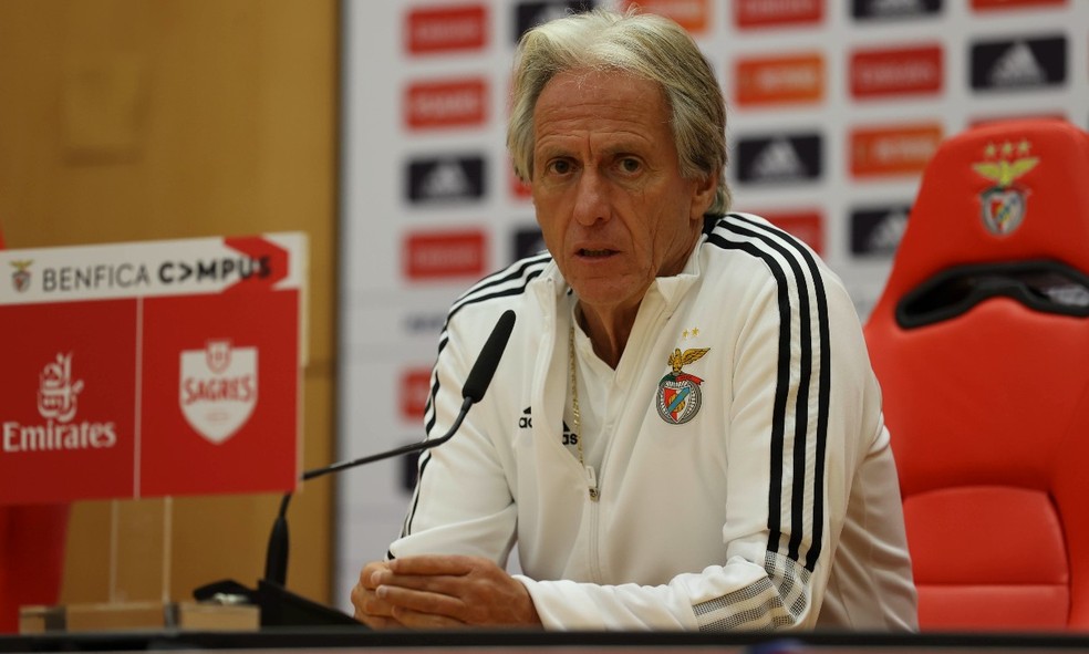 Jorge Jesus queria treinar o Atlético, afirma Rubens Menin