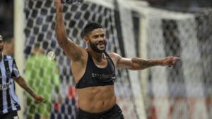 Galo hoje busca vitória no primeiro clássico do ano; confira