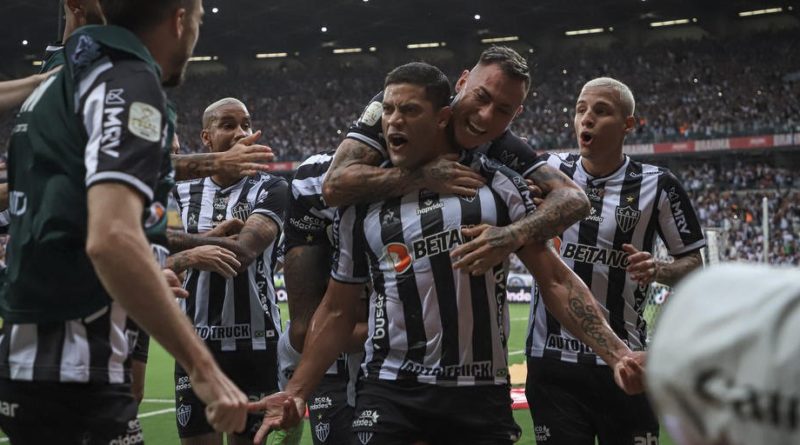 Galo: Vargas puxa fila e Atlético pode perder 2 jogadores de graça em julho; Caetano liga alerta