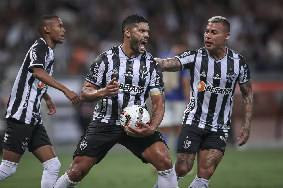 Galo vence o Clássico