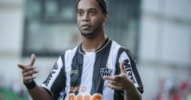 ronaldinho gaucho atletico mg galo