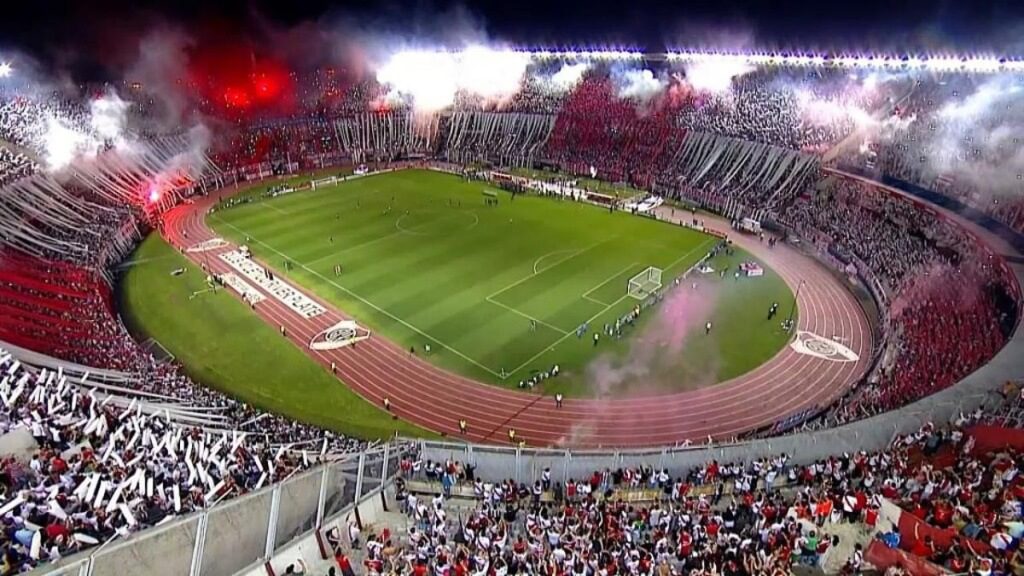 Palco de River x Atlético-MG; estádio Monumental de Núñez