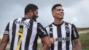 Hulk e Paulinho