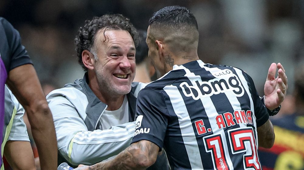 Gabriel Milito e Guilherme Arana