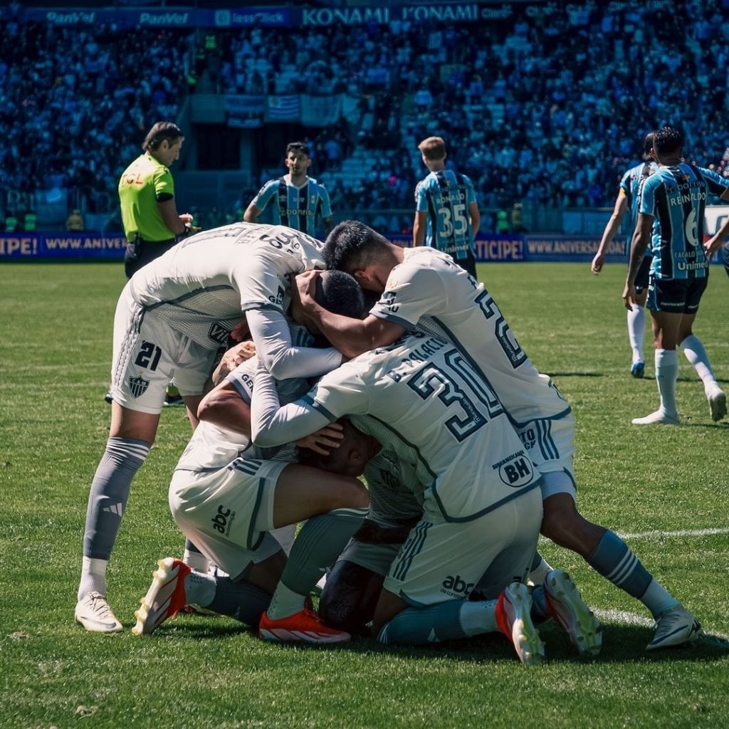 Grêmio x Atlético-MG Guilherme Arana