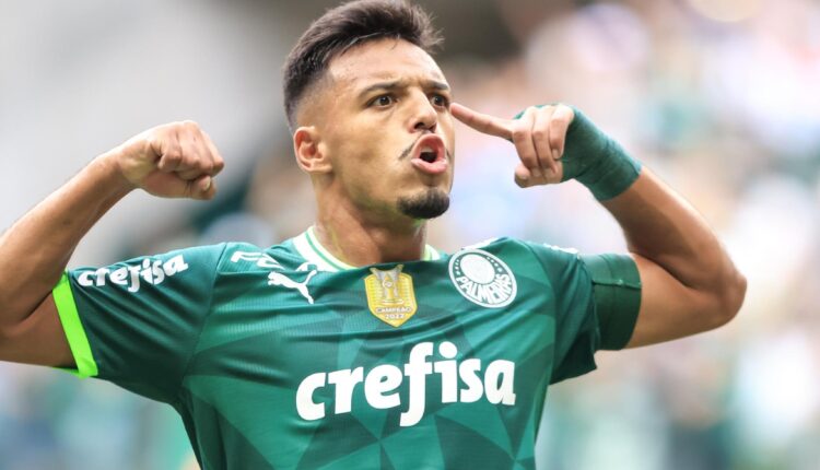 Gabriel Menino pelo Palmeiras