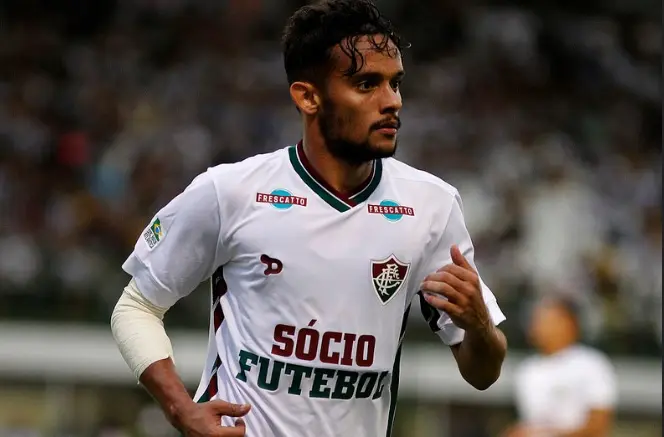 Meia do Atlético-MG, em sua passagem pelo Fluminense