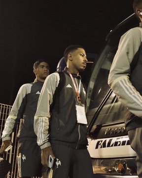 Jogadores do Galinho sob o comando de Leonardo Silva