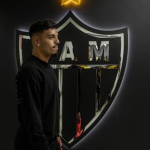 Gabriel Menino é opção de Cuca