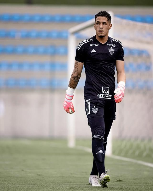 Robert é goleiro da base do Atlético-MG