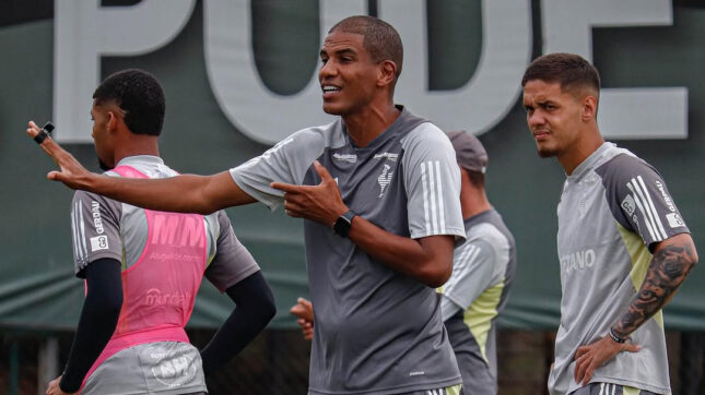 Leonardo Silva, técnico do Atlético-MG na Copinha