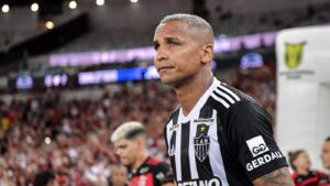 Deyverson foi jogador do Atlético-MG