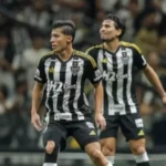 Junior Alonso e Alan Franco