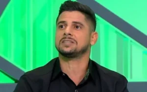 Cicinho. Foto: Reprodução/SBT